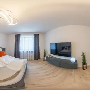 https://zwick-apartments.com-bavaria.com