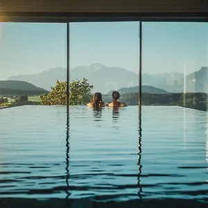 https://romantik-hotel-gmachl-elixhausen.saalbachhinterglemmhotels.com