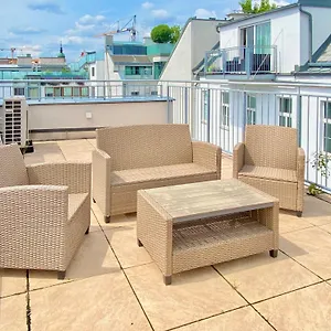 Steiner Residences Nestroyplatz וינה
