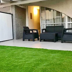 Family Garden & Free Parking דירה אילת