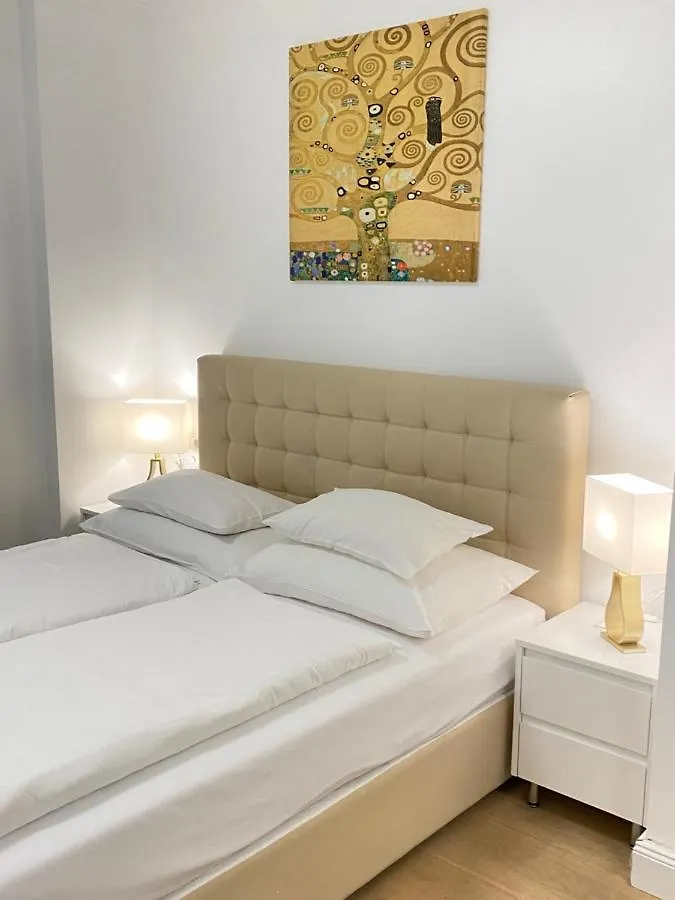 Steiner Residences Vienna Vorgartenstrasse Apartment