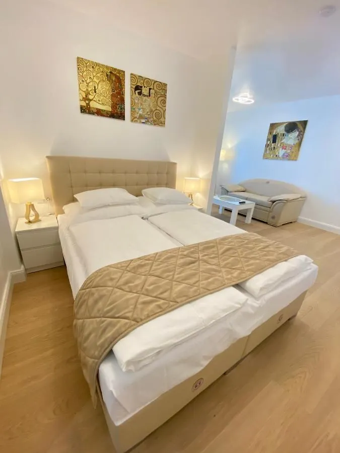 Steiner Residences Vienna Vorgartenstrasse 0*,